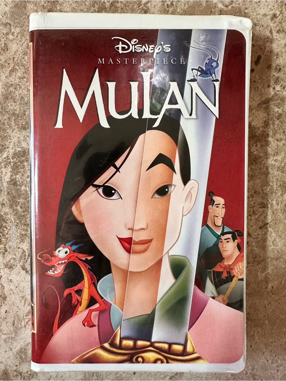 Disney Mulan Masterpiece Collection VHS Tape and Clamshell